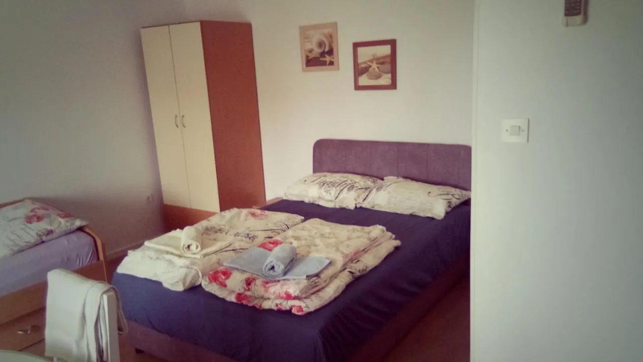 Apartments Silvija Zadar 3*,