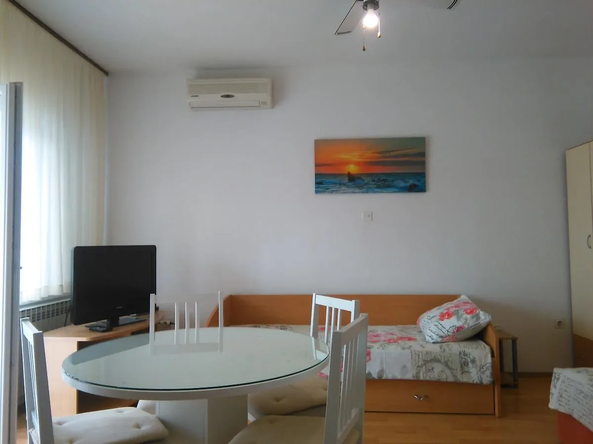 Apartments Silvija Zadar Guest house