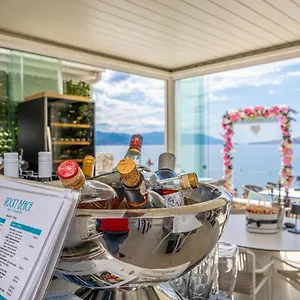 https://sea-la-vie-rooms.primorje-gorskikotar.com