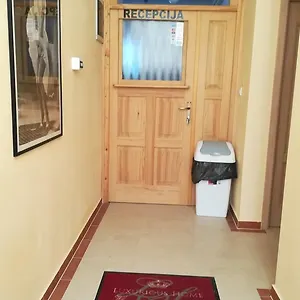 https://hostel-cinema-house.in-istria.net